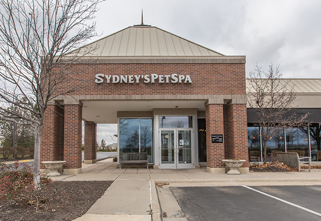 Sydney's Leawood, KS location storefront